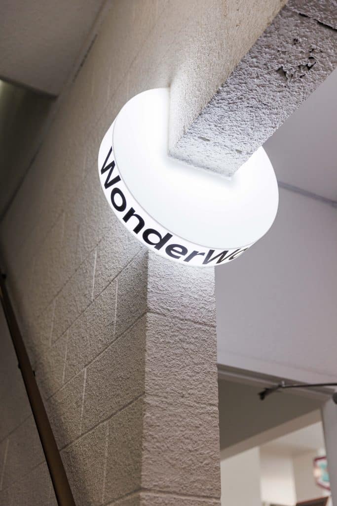 illuminated signage solutions